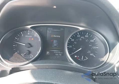 2016 Nissan Rogue Sl z USA, uszkodzony, nr VIN 5N1AT2MV8GC815807